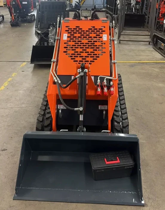 0.75-Ton Stand-On Skid Steer Track Loader with Crawler Tracks - Image 4