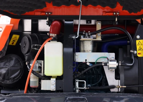 2.6 ton kubota engine Mini excavator reinforced steel frame and hydraulics