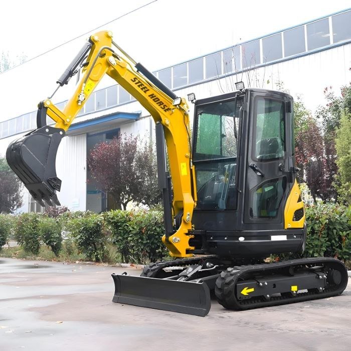 2.8-Ton Mini Excavator with Yanmar Diesel Engine & Hydraulic Thumb - Image 3