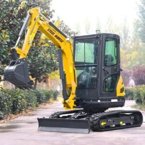 2.8-Ton Kubota Diesel Mini Excavator with Hydraulic Thumb & Enclosed Cab